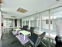 The Trumps (D14), Condominium #535851511